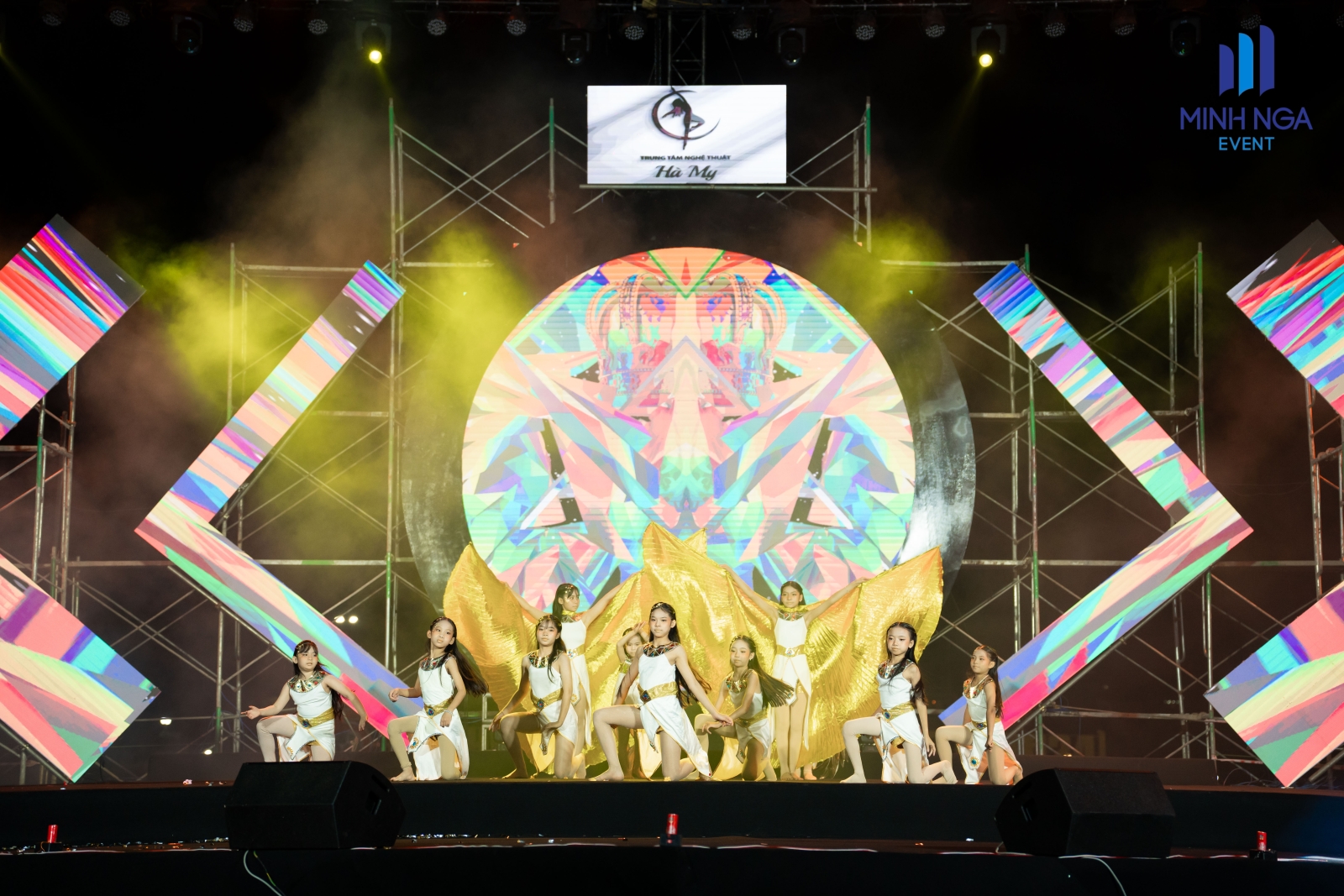 MINH NGA EVENT