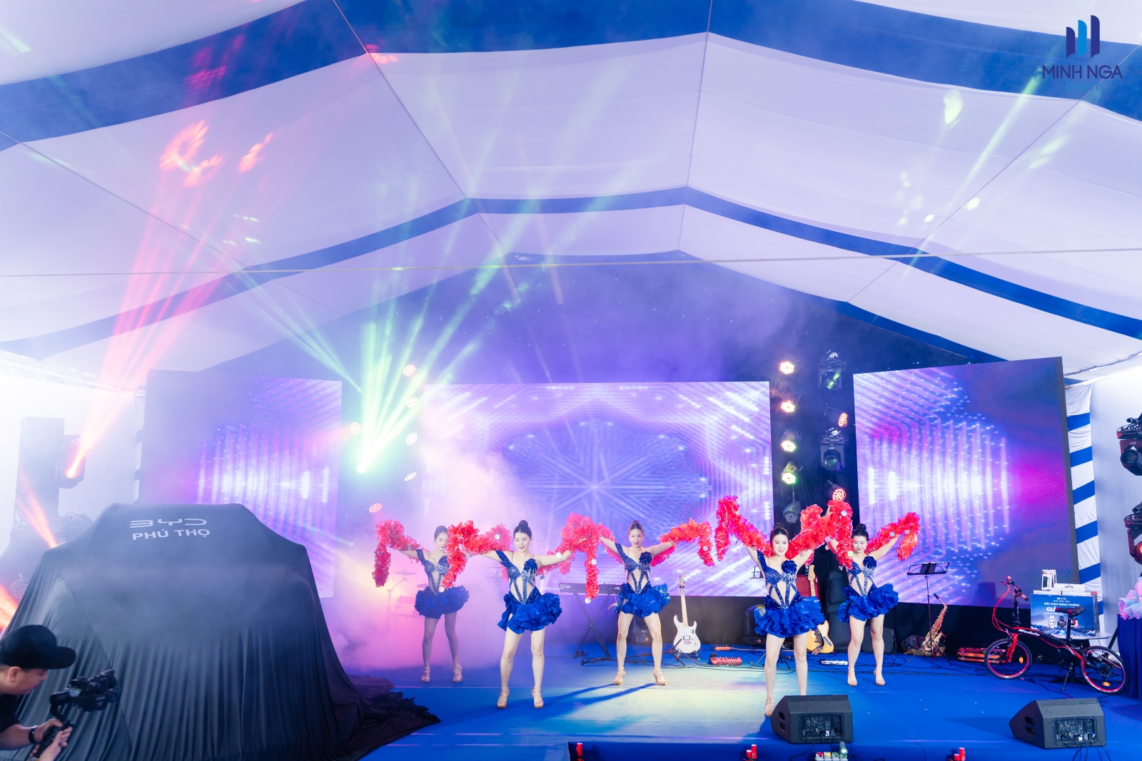 MINH NGA EVENT